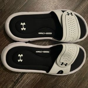 Under Armour slides. Women size 7.